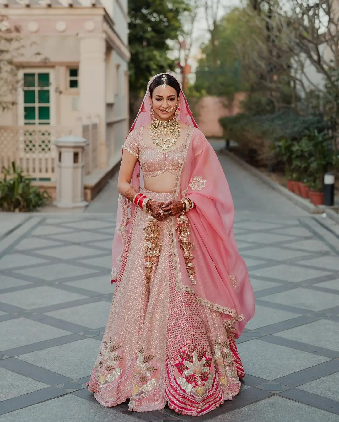 KRITI KHARBANDA IMAGES IN TRADITIONAL PINK LEHENGA CHOLI 2